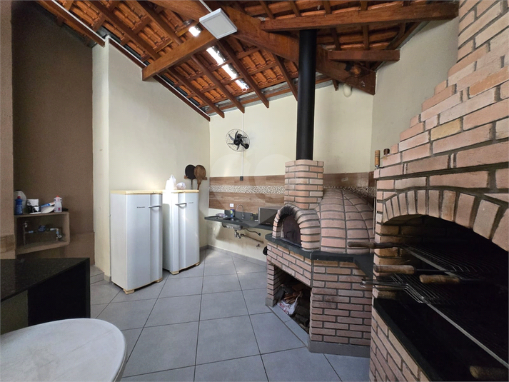 Foto REO1120190