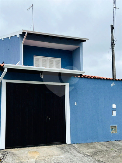 Foto REO1120194