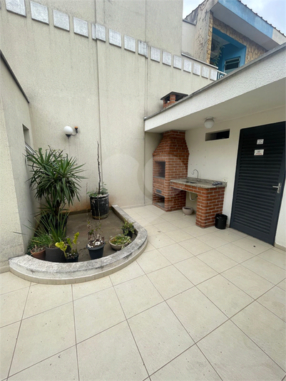 Foto REO1120209