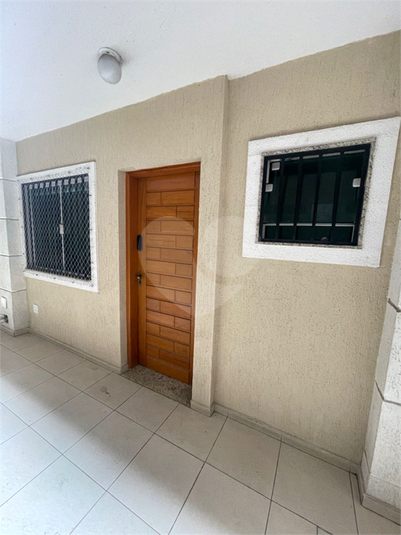 Foto REO1120209