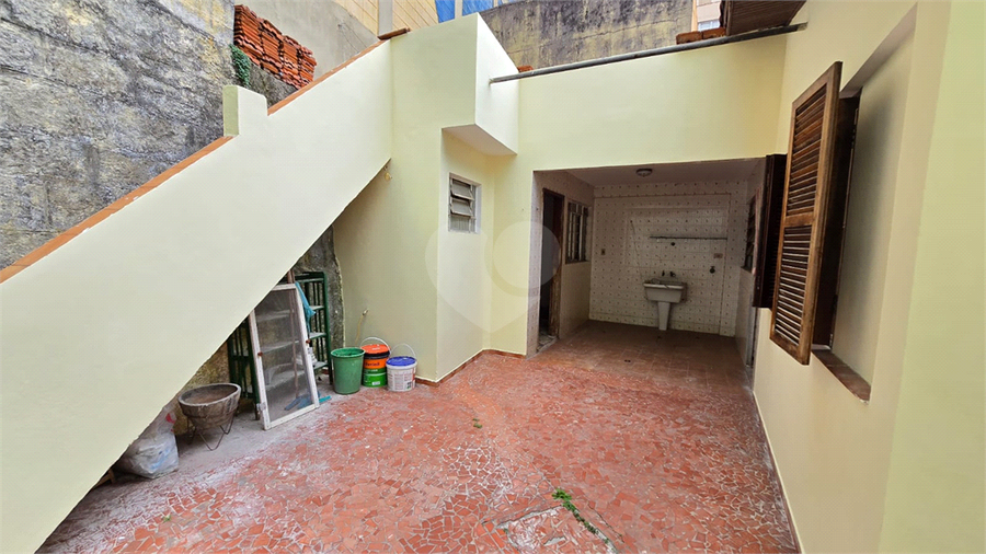 EDICULA, LAJE E LAVANDERIA 