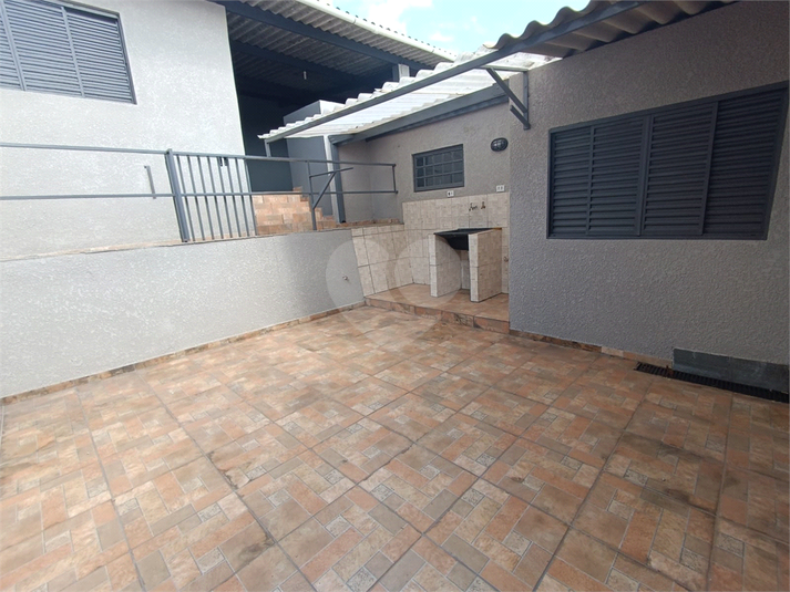 Foto REO1120225