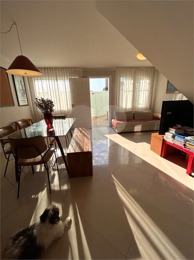 Foto REO1120253