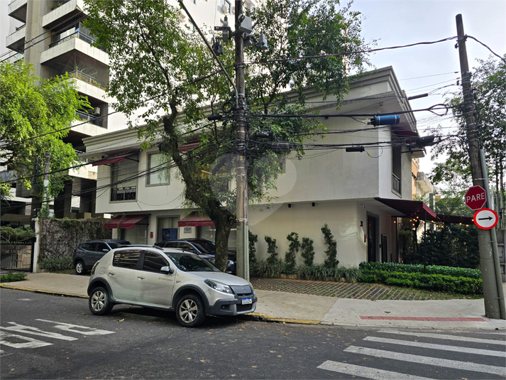 Foto REO1120258