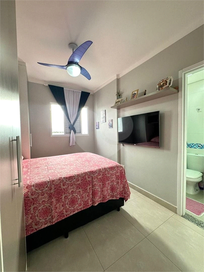 Foto REO1120266