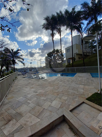 Foto REO1120314