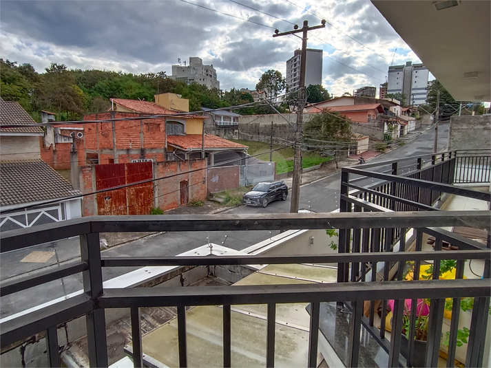 Foto REO1120330