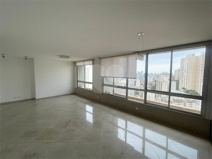 Foto REO1120347