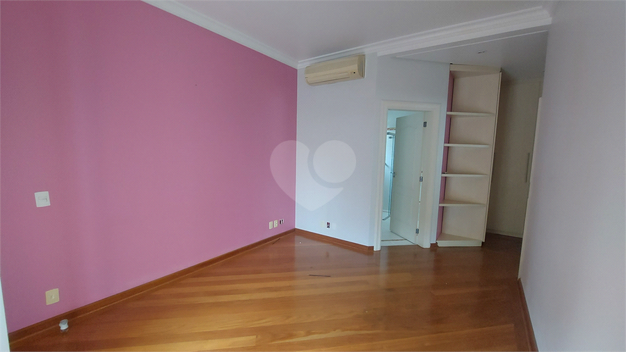 Foto REO1120360