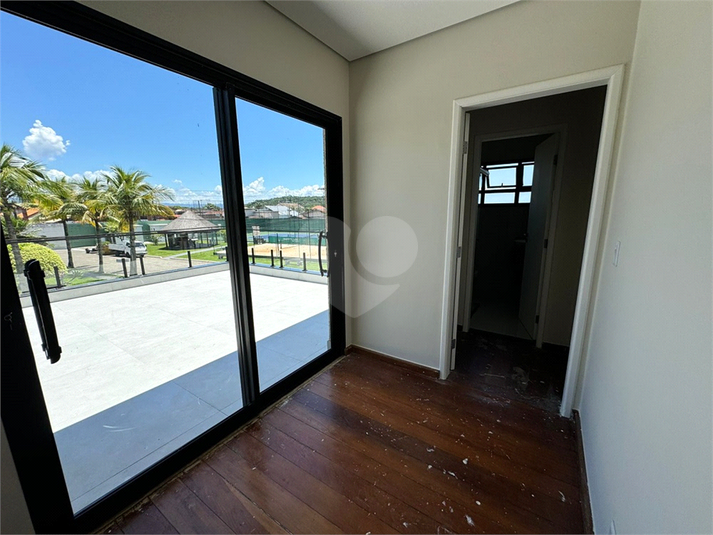 Foto REO1120361