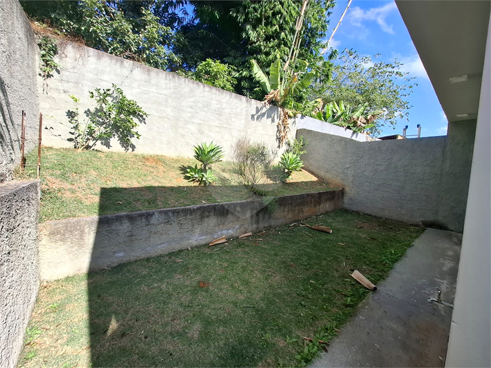 Foto REO1120370