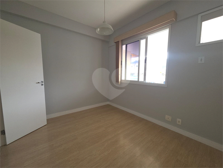 Foto REO1120371