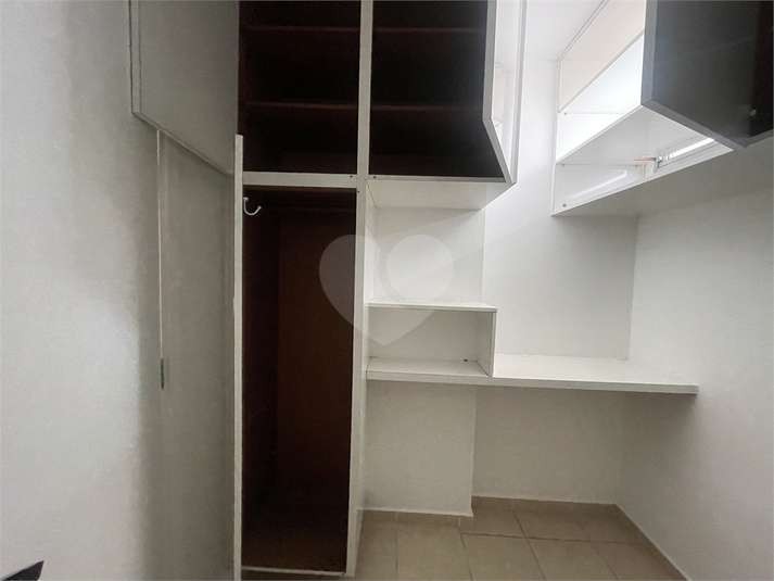 Foto REO1120443