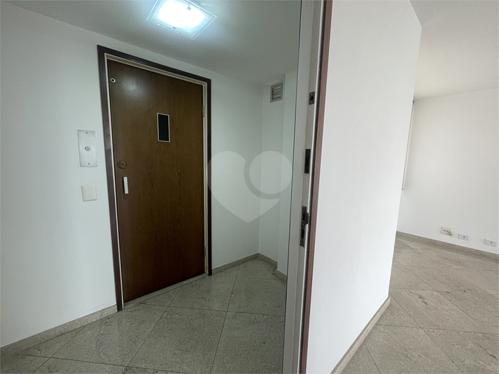 Foto REO1120443