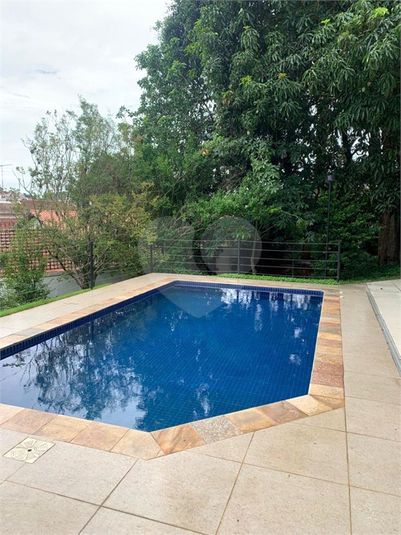 Foto REO1120445