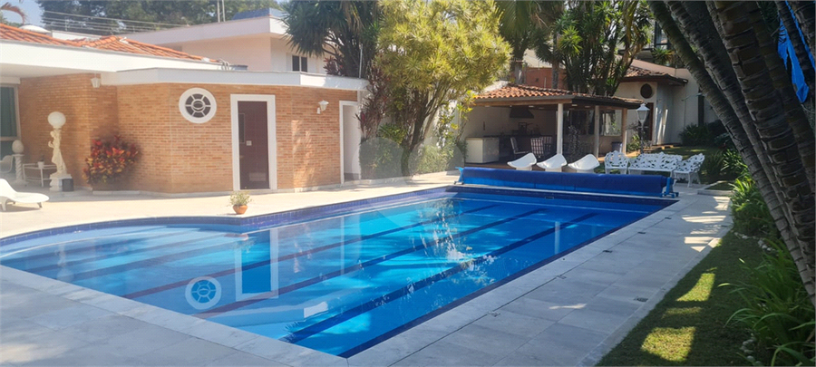 Foto REO1120446
