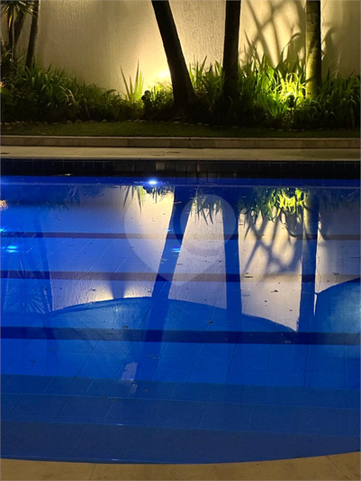 Foto REO1120446