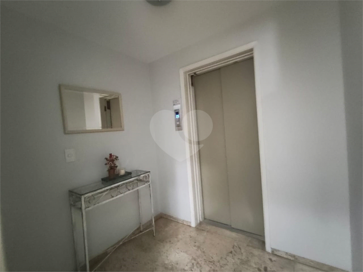 Foto REO1120454