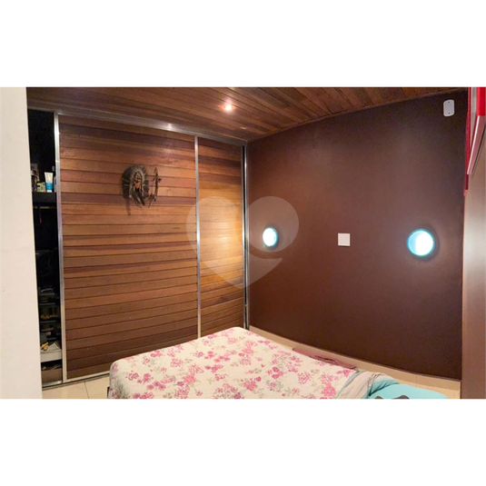 Foto REO1120455