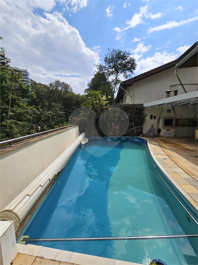 Foto REO1120460