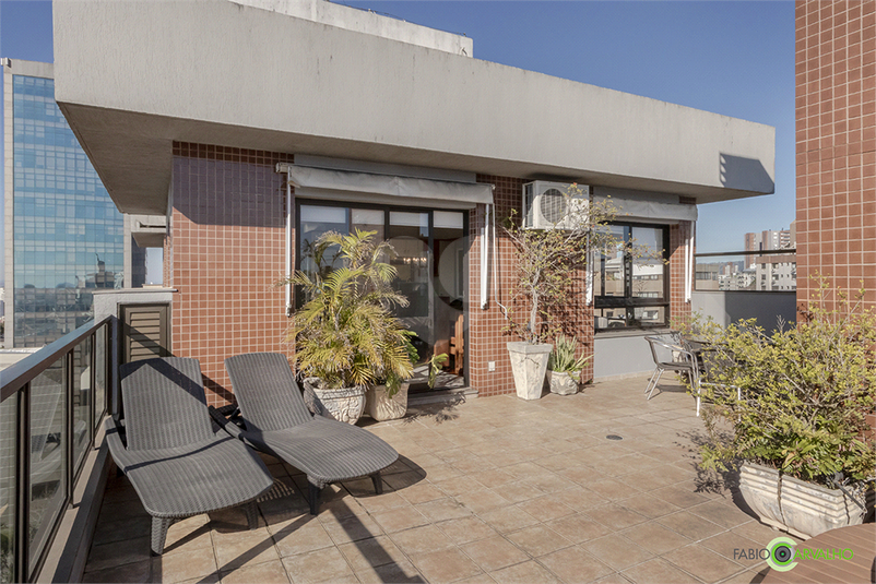 Foto REO1120463