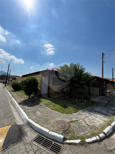 Foto REO1120465