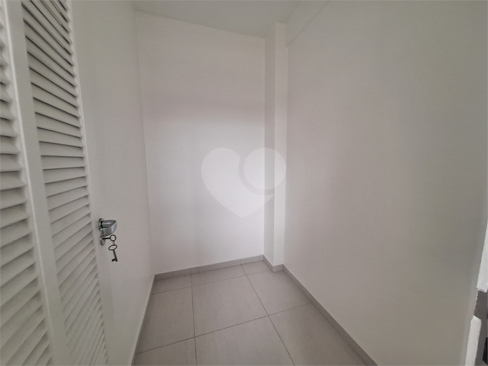 Foto REO1120477