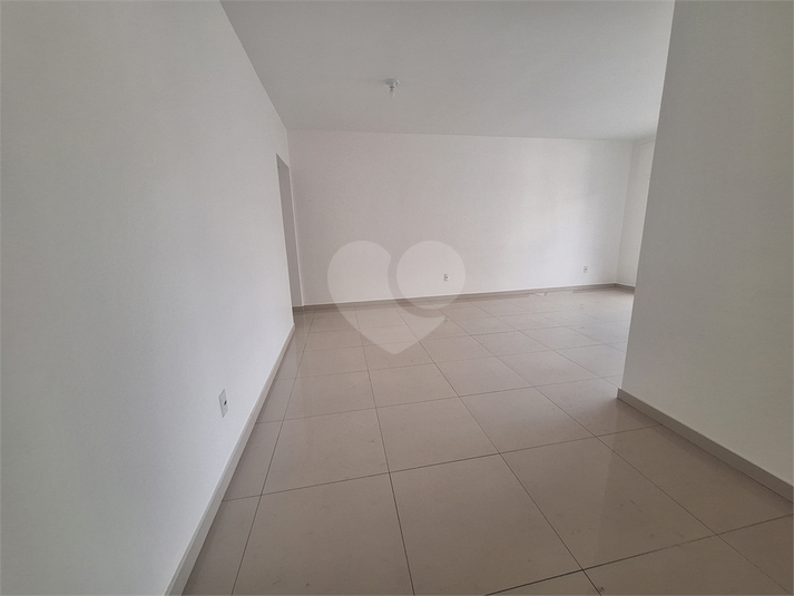 Foto REO1120477