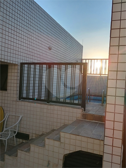 Foto REO1120489