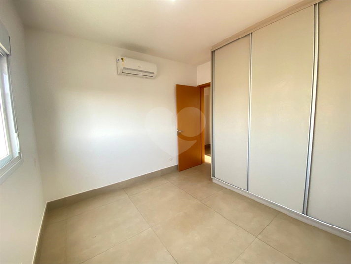 Foto REO1120495