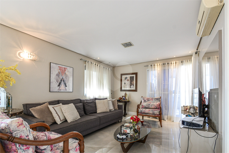 Foto REO1120498