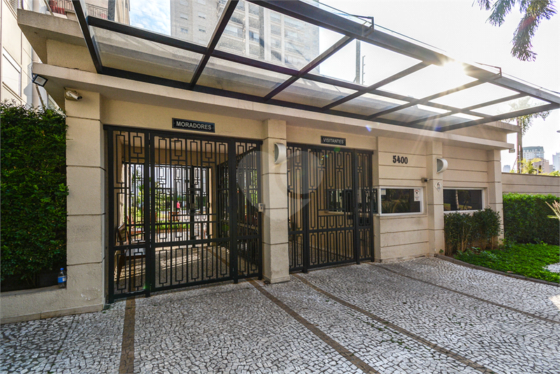 Foto REO1120498