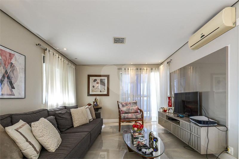 Foto REO1120498