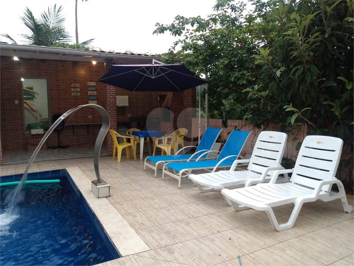 Foto REO1120535