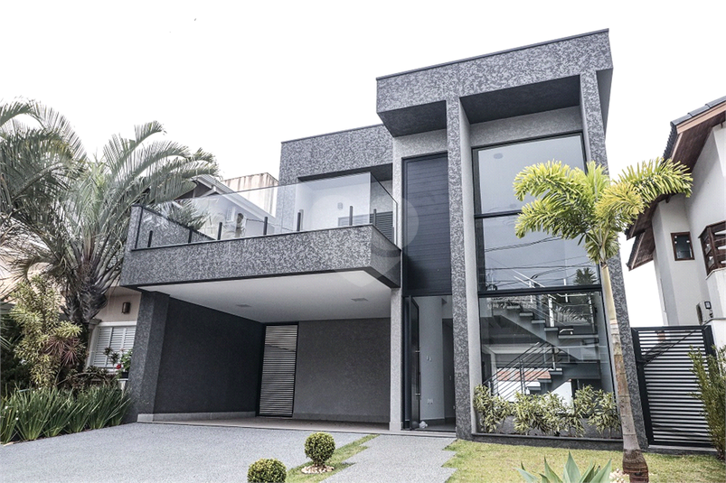 Foto REO1120571