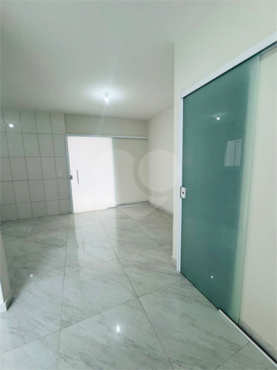 Foto REO1120574
