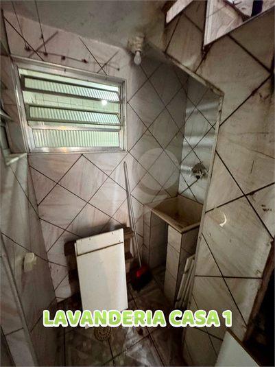Foto REO1120578