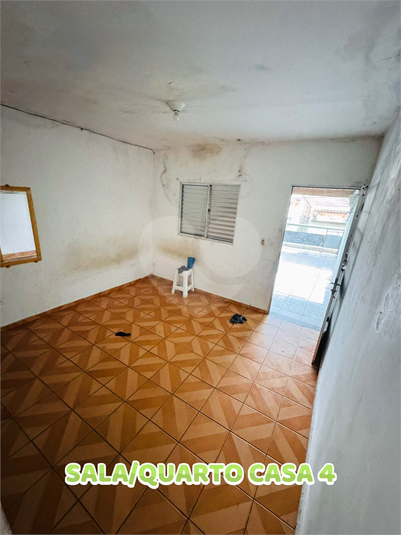 Foto REO1120578