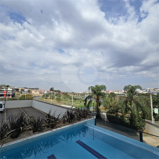 Foto REO1120601