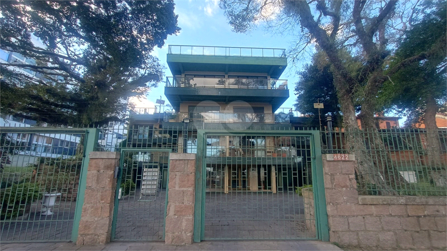 Foto REO1120624