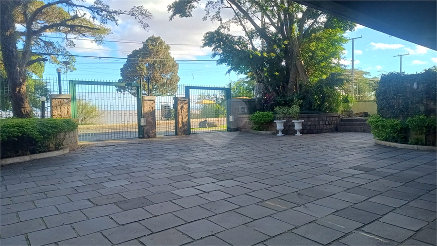 Foto REO1120624