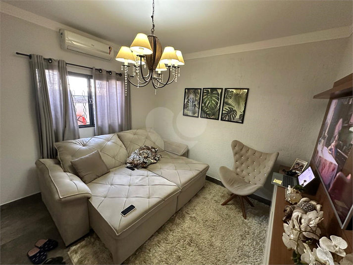 Foto REO1120644