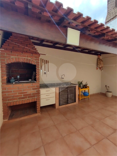 Foto REO1120651