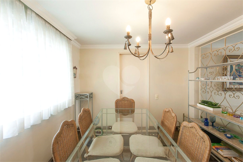 Foto REO1120663