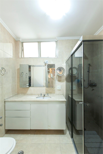 Foto REO1120663