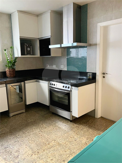 Foto REO1120665