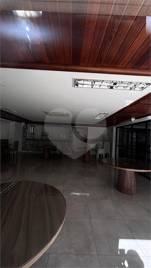 Foto REO1120691