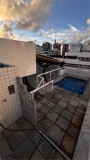 Foto REO1120691