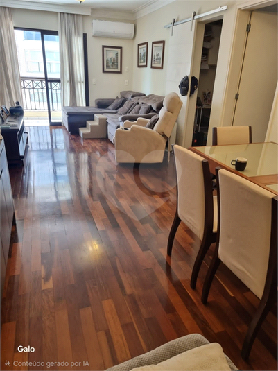 Foto REO1120698