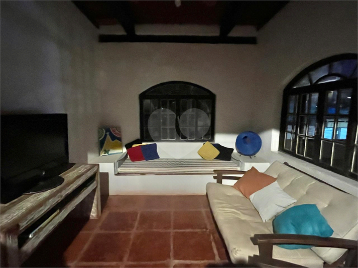 Foto REO1120704